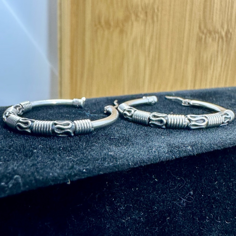 BA SUARTI Bali Sterling Silver Filigree 3 Bangle Bracelets & Hoop Earrings Set - Picture 10 of 16